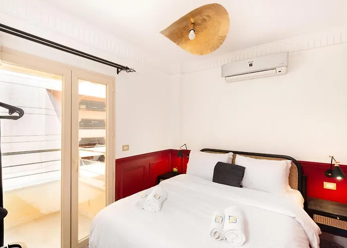 The Red-Hot Retro 2Bdr Apt Cairo\'S Downtown