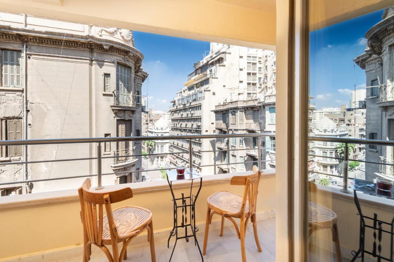 Appartement The Red-hot Retro 2bdr Cairo's Downtown Caïro