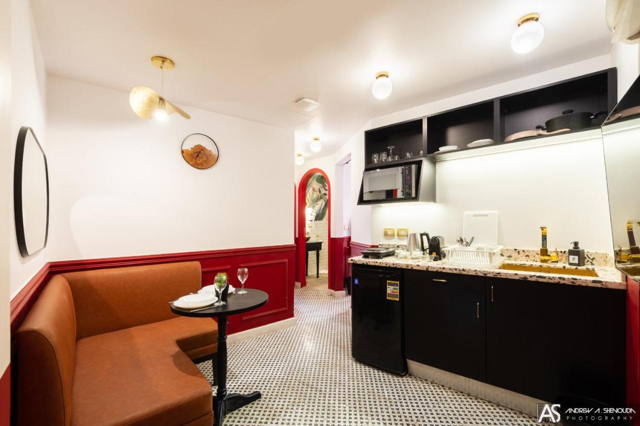 The Red-hot Retro 2bdr Cairo's Downtown Appartement *